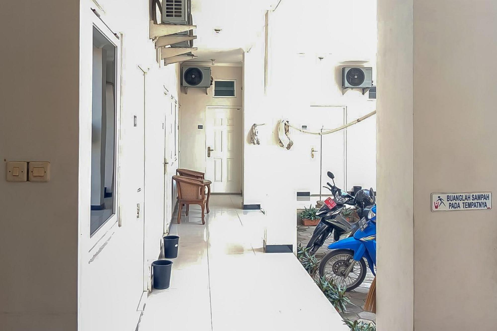 Waringin Guest House Tegal Mitra Reddoorz 외부 사진