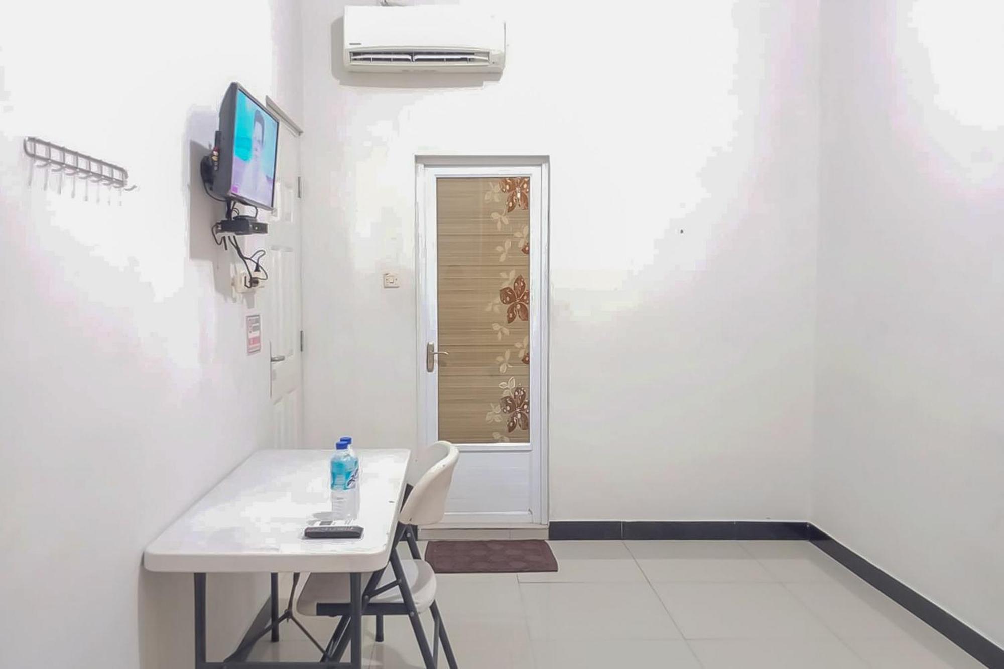 Waringin Guest House Tegal Mitra Reddoorz 외부 사진