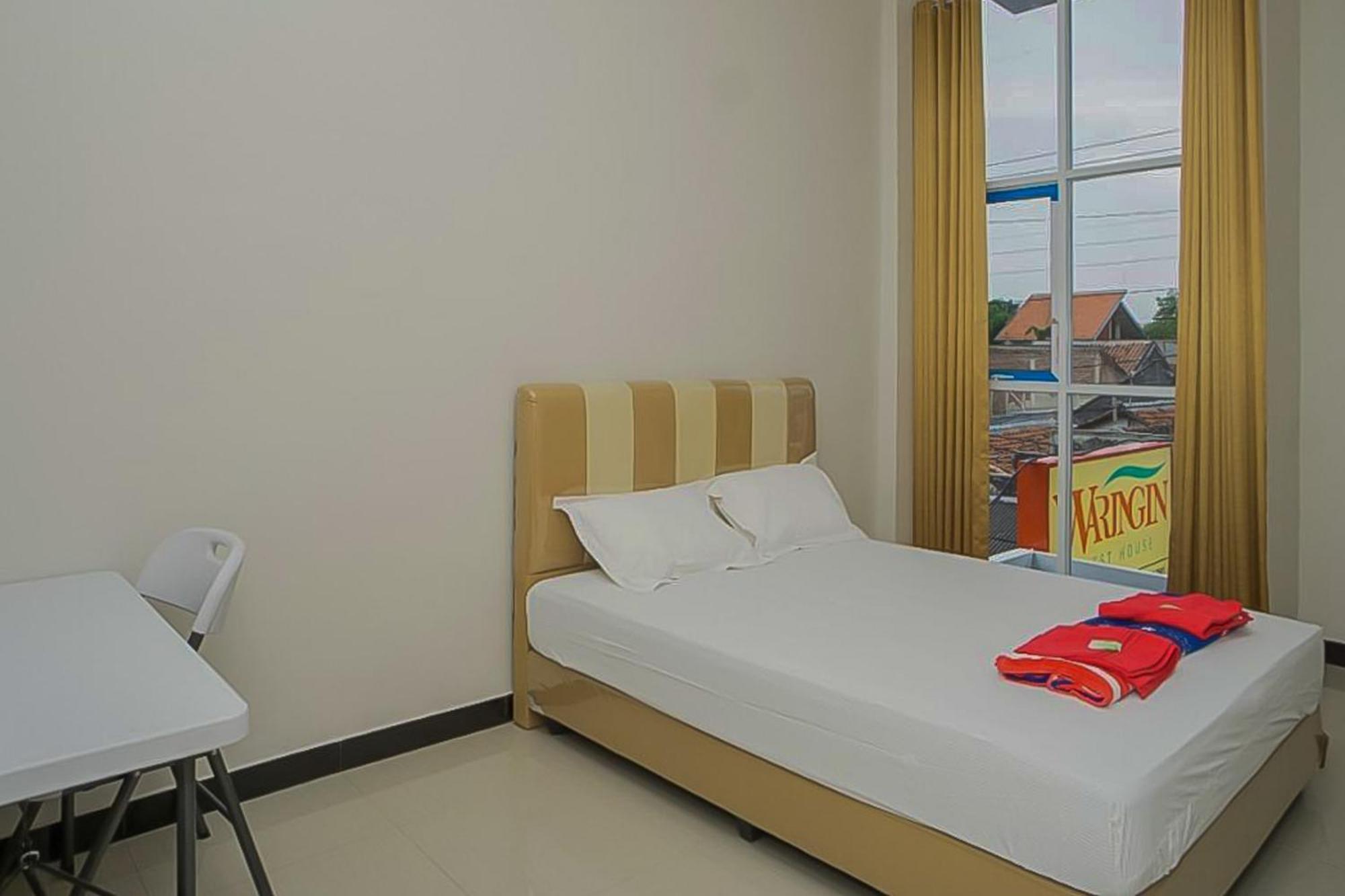 Waringin Guest House Tegal Mitra Reddoorz 외부 사진