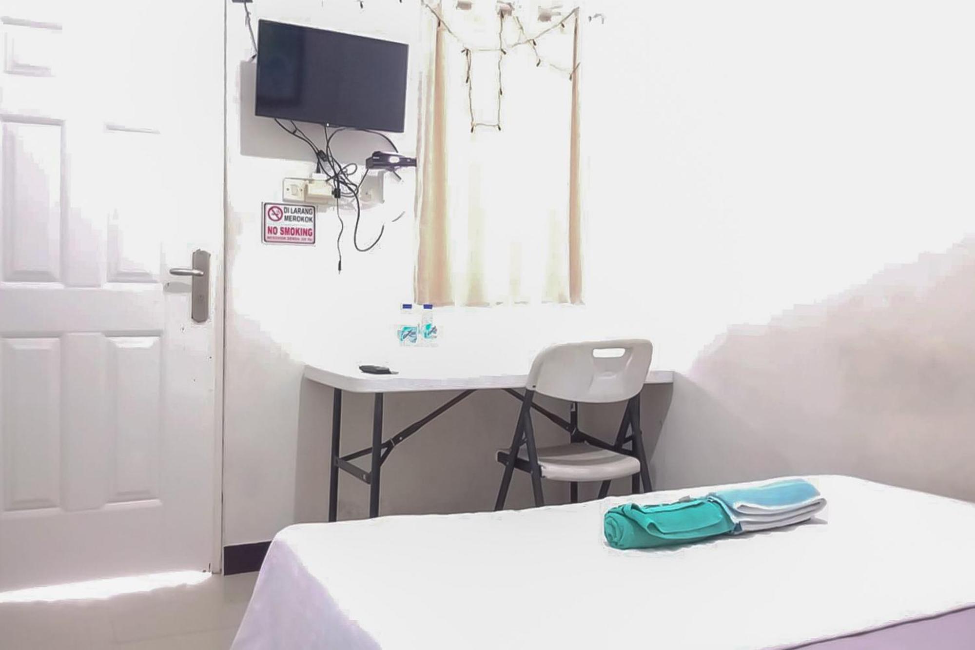 Waringin Guest House Tegal Mitra Reddoorz 외부 사진