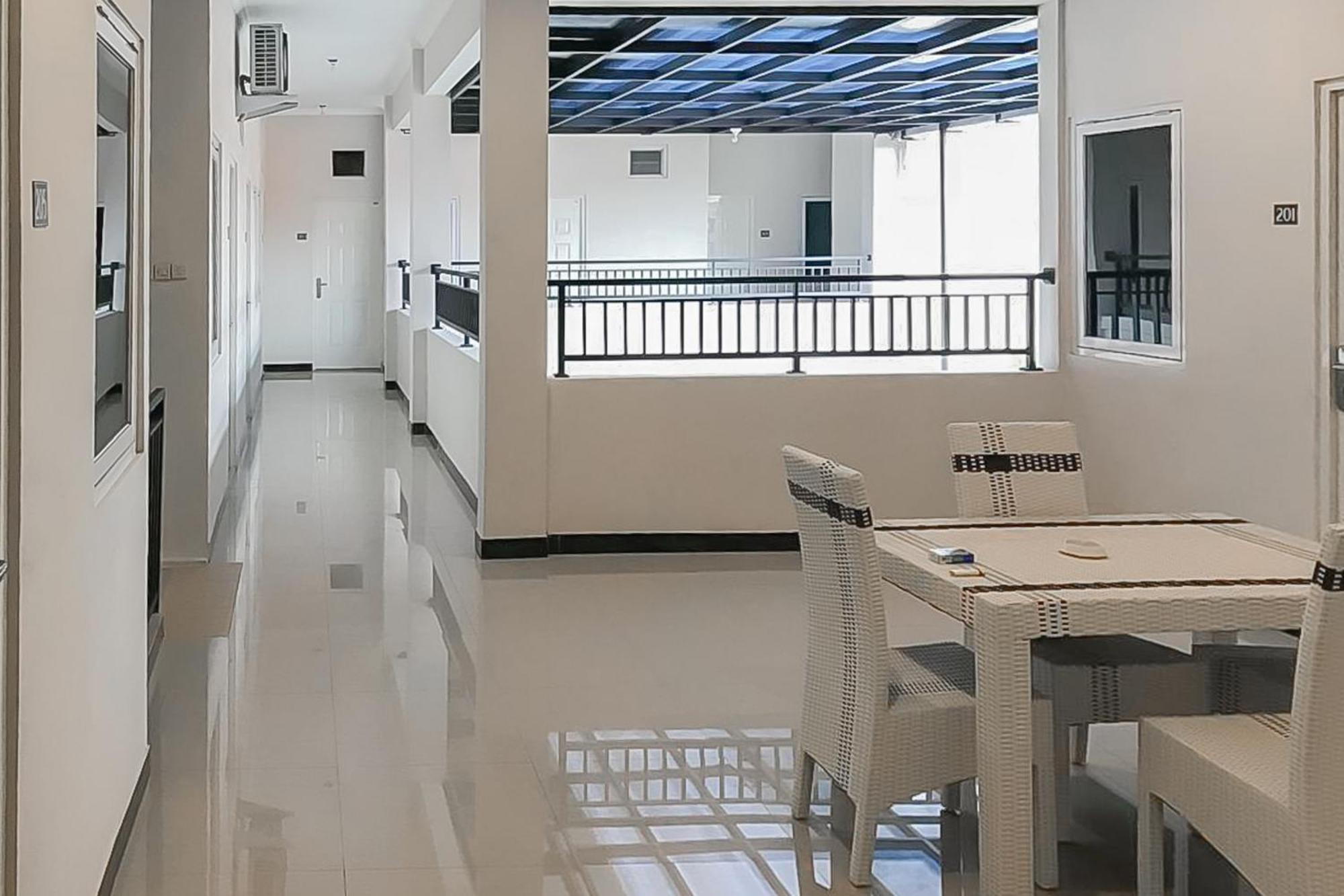Waringin Guest House Tegal Mitra Reddoorz 외부 사진